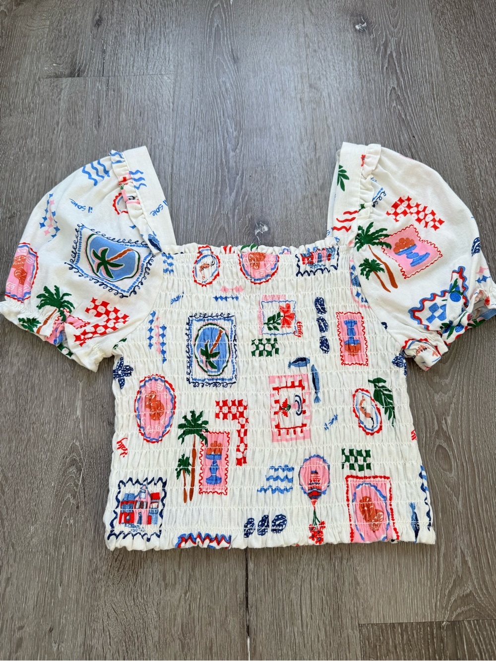 Monteau Los Angeles Smocked Puff Sleeve Crop Top Mediterranean Print Medium